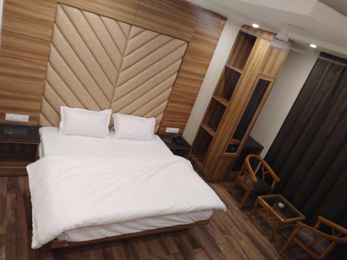 Pinnacle Vesta Homestay Mussoorie Eksteriør bilde