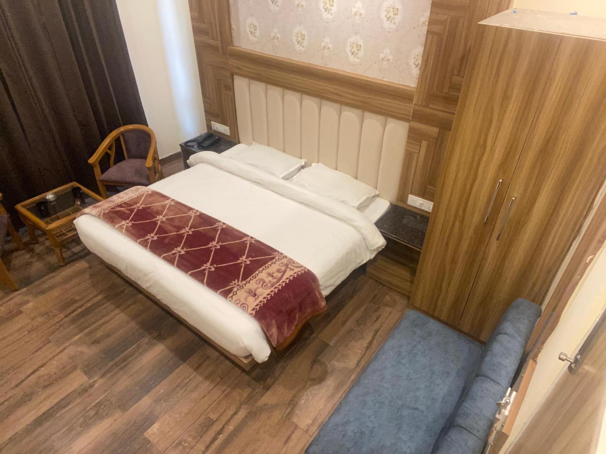 Pinnacle Vesta Homestay Mussoorie Eksteriør bilde