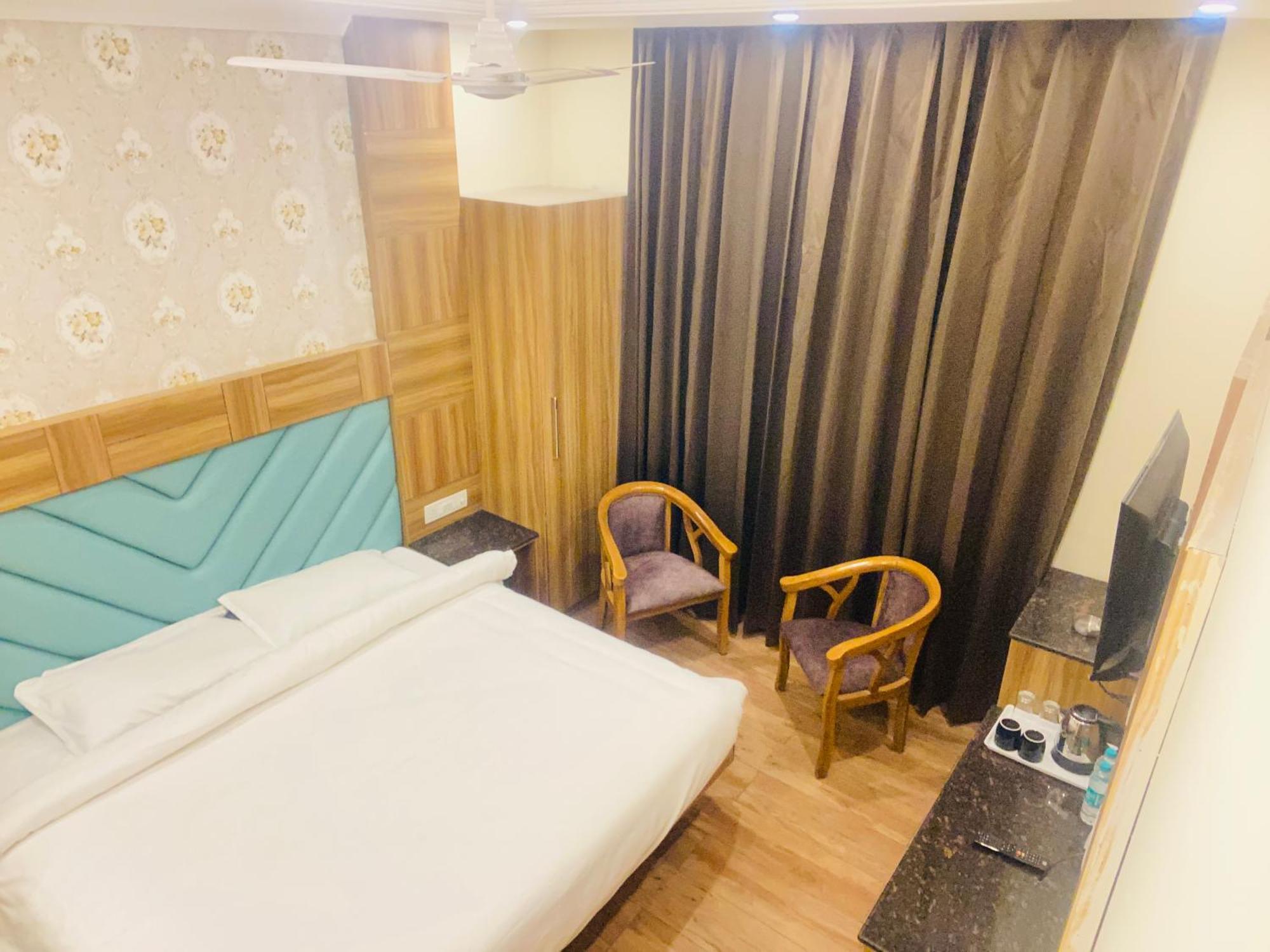 Pinnacle Vesta Homestay Mussoorie Eksteriør bilde